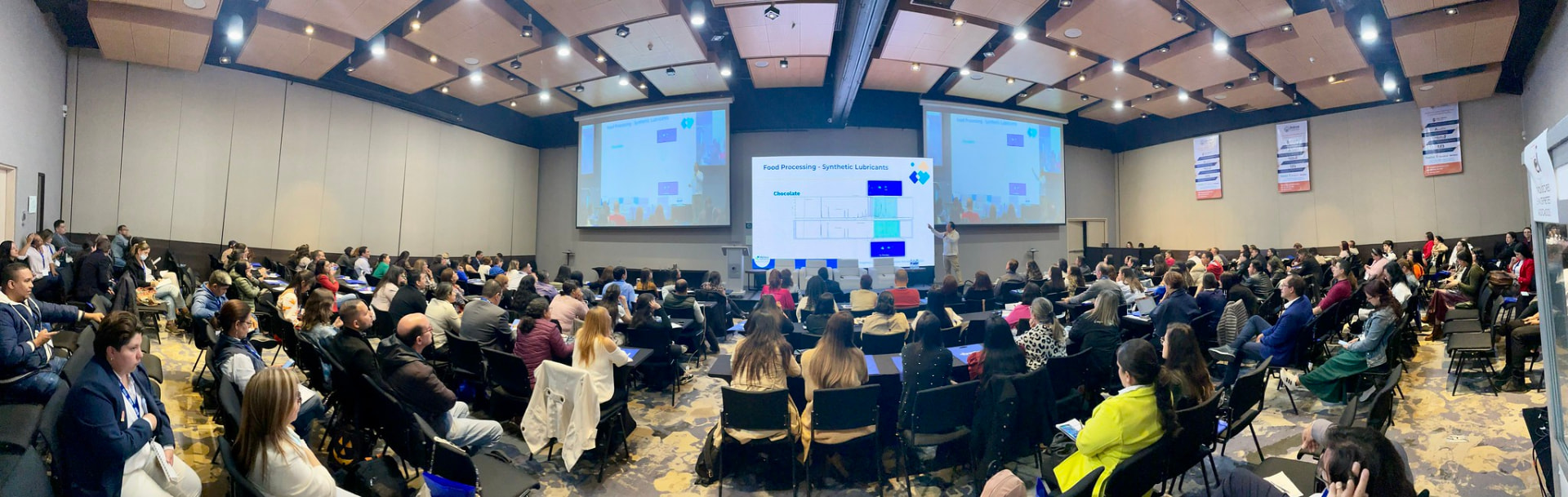 Fotografía del Congreso Latam de Inocuidad Alimentaria en Bogotá, Colombia