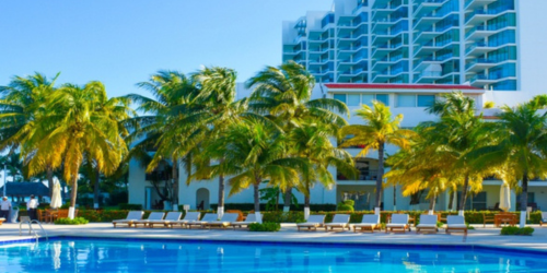 Beach Scape Cancún